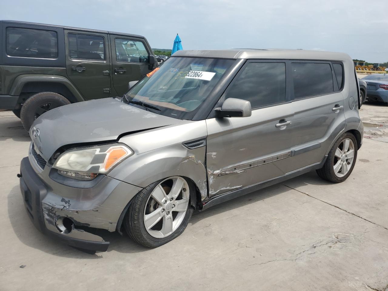 2011 KIA SOUL +