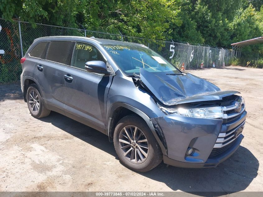 2019 TOYOTA HIGHLANDER XLE