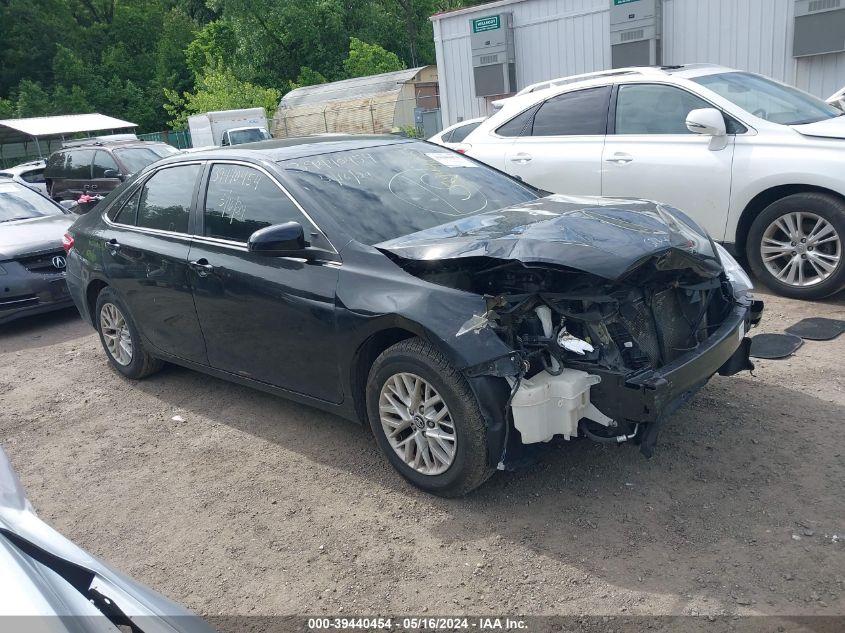 2017 TOYOTA CAMRY LE