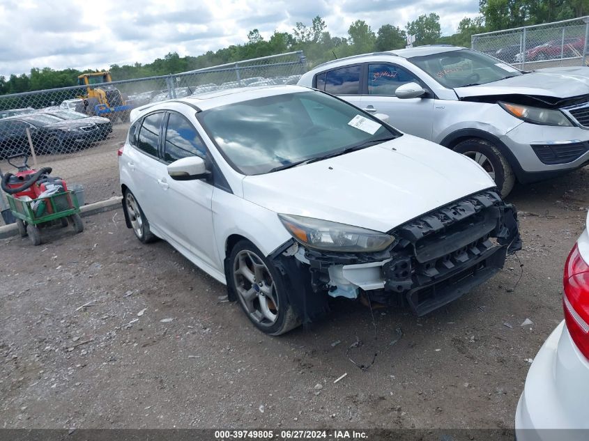 2015 FORD FOCUS ST