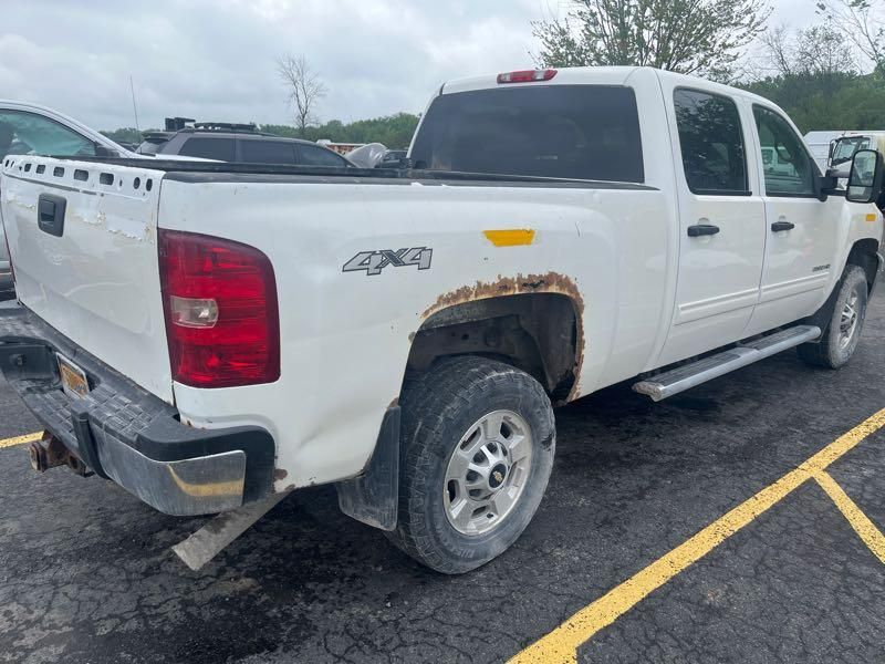 2011 CHEVROLET SILVERADO K2500 HEAVY DUTY LT