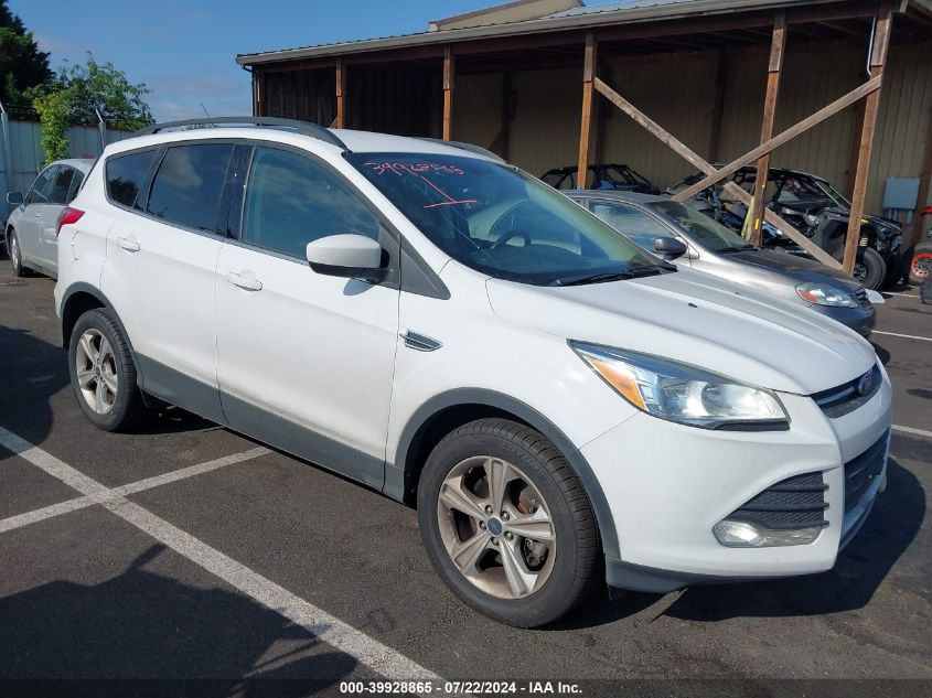 2016 FORD ESCAPE SE