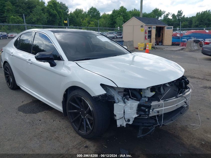 2018 TOYOTA CAMRY XSE V6