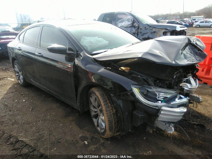 2016 CHRYSLER 200 S