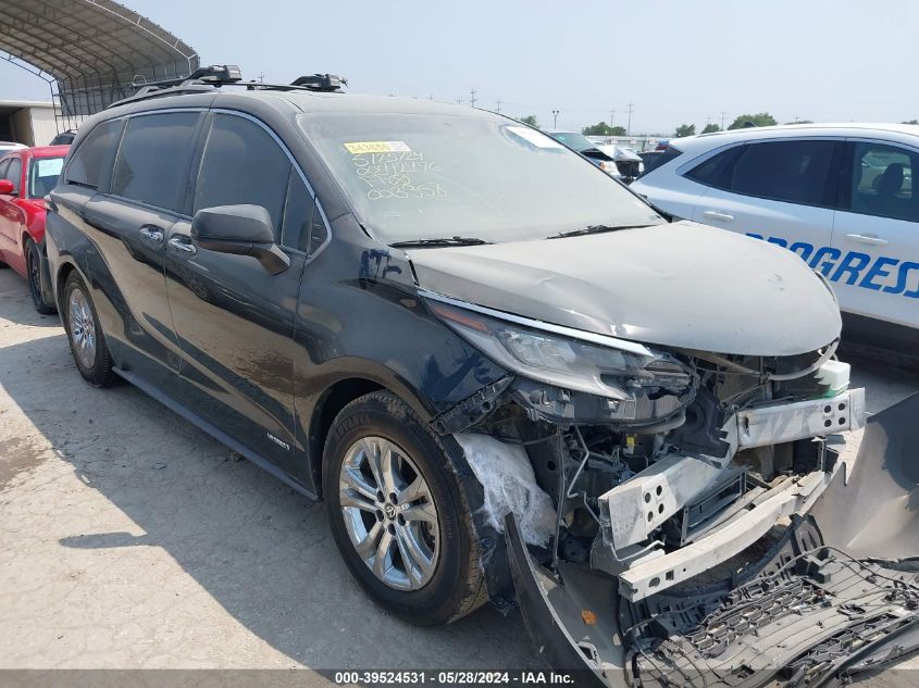 2021 TOYOTA SIENNA XSE