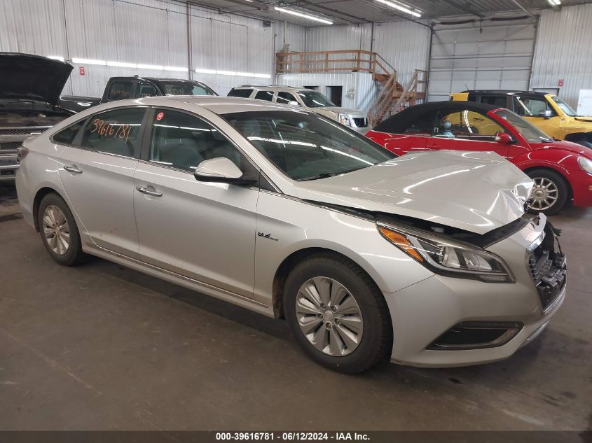 2016 HYUNDAI SONATA HYBRID SE