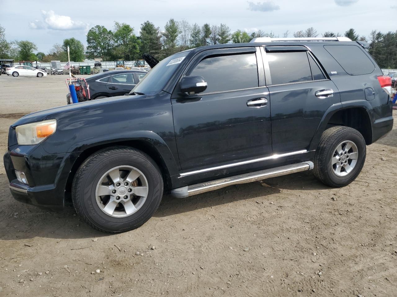 2011 TOYOTA 4RUNNER SR5