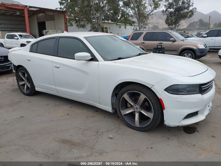 2017 DODGE CHARGER SXT