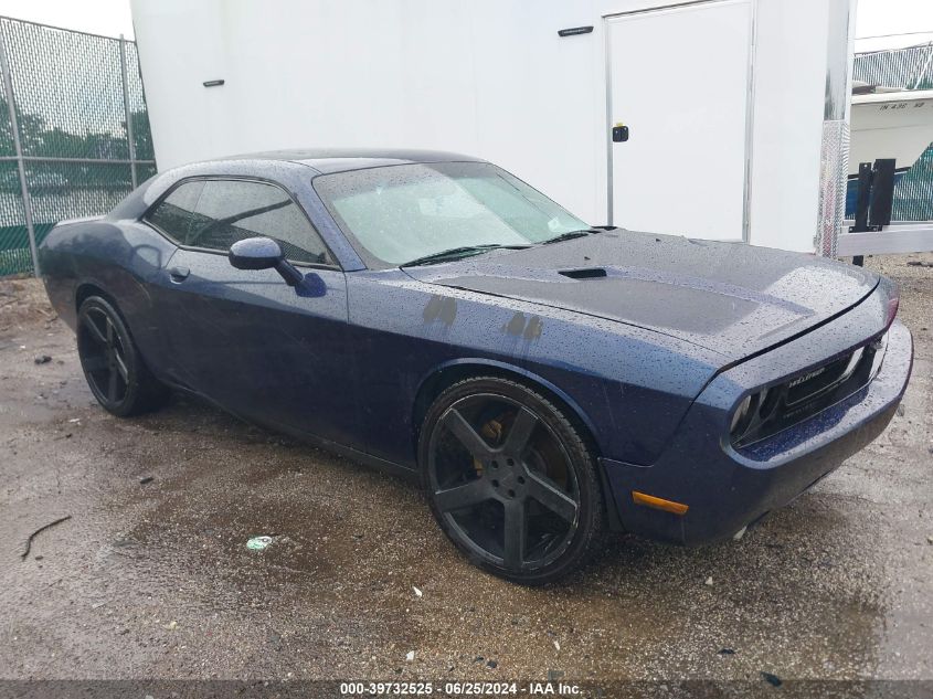 2013 DODGE CHALLENGER SXT PLUS