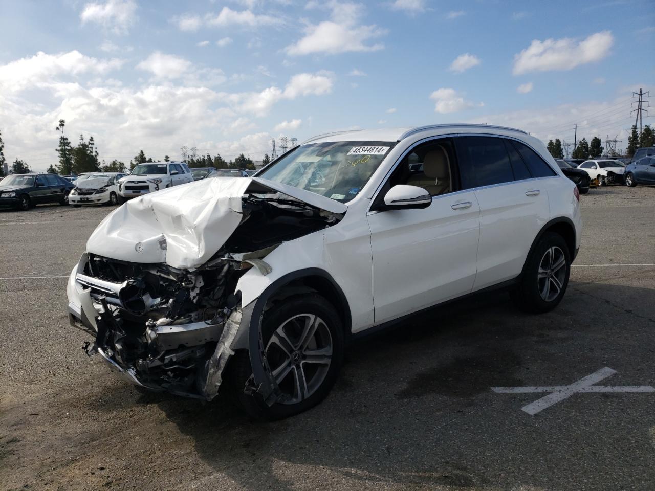 2019 MERCEDES-BENZ GLC 300