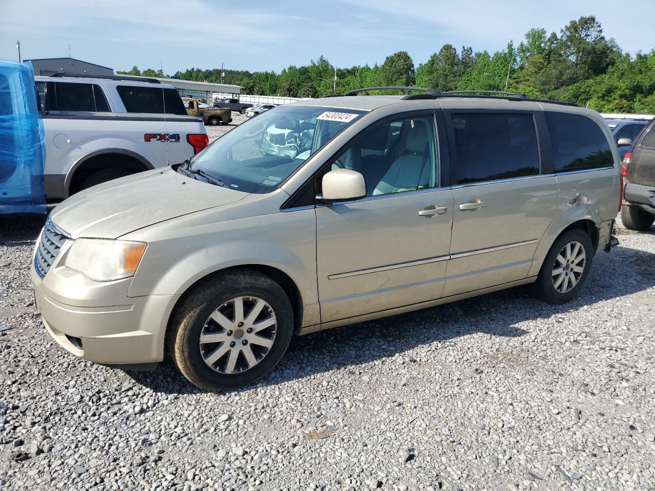 2010 CHRYSLER TOWN & COUNTRY TOURING PLUS