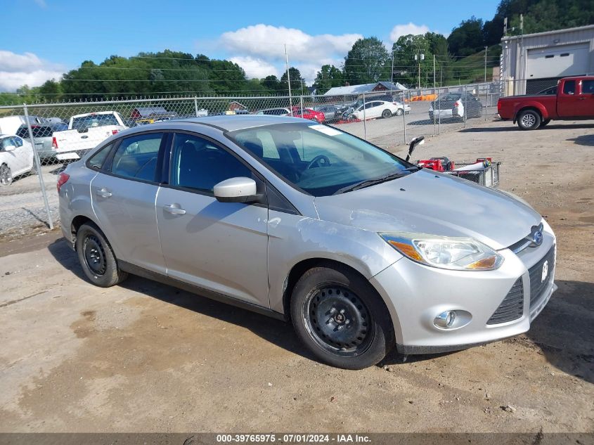 2012 FORD FOCUS SE