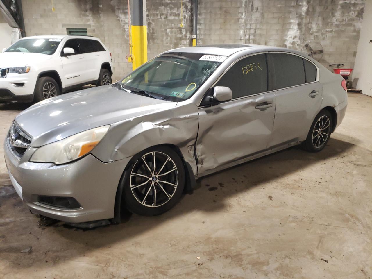 2011 SUBARU LEGACY 2.5I PREMIUM