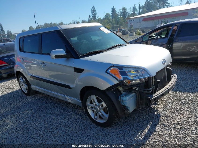 2011 KIA SOUL +