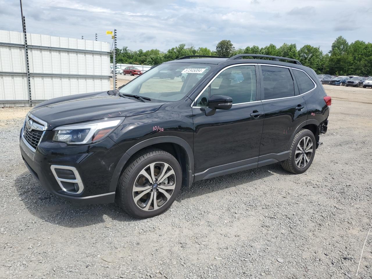 2021 SUBARU FORESTER LIMITED