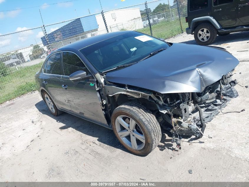 2015 VOLKSWAGEN PASSAT S