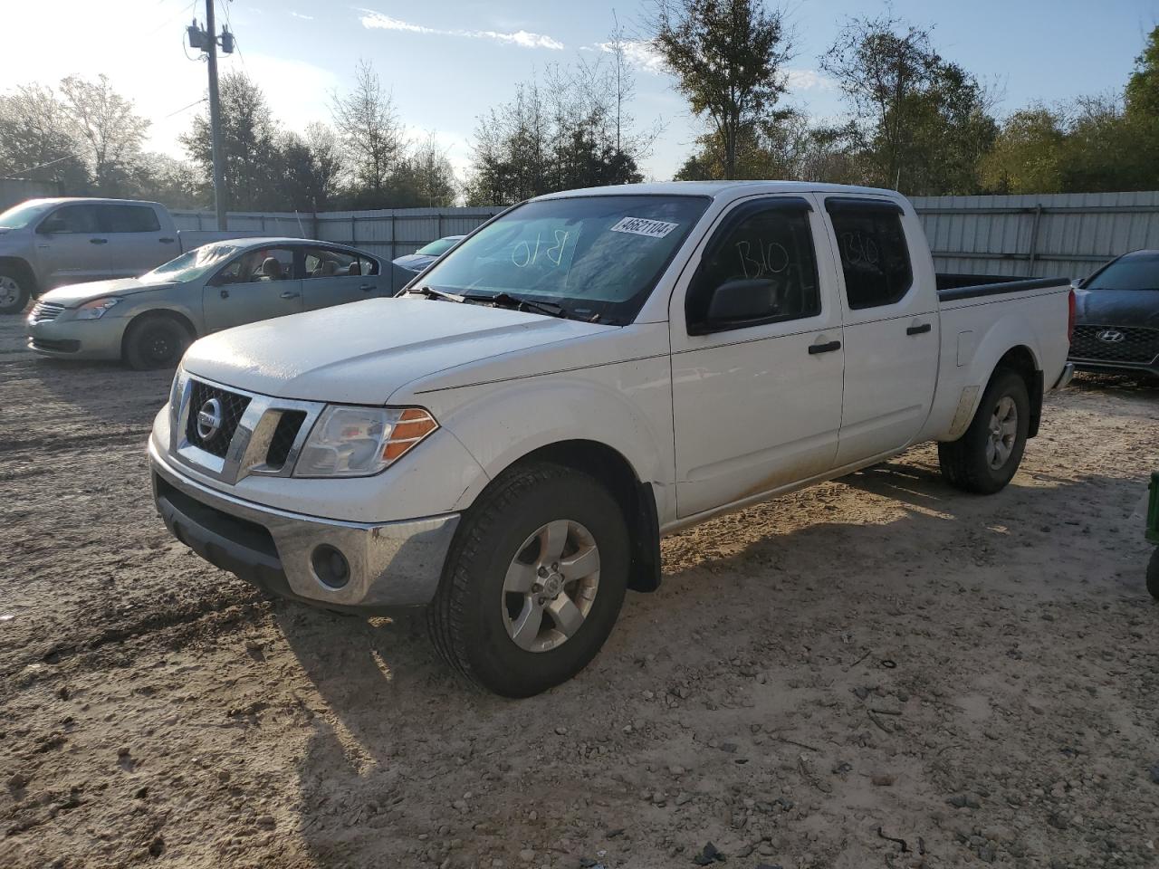 2010 NISSAN FRONTIER CREW CAB SE