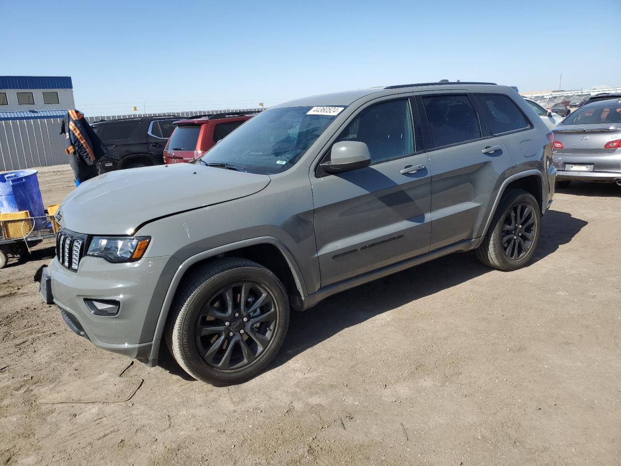 2022 JEEP GRAND CHEROKEE LAREDO E