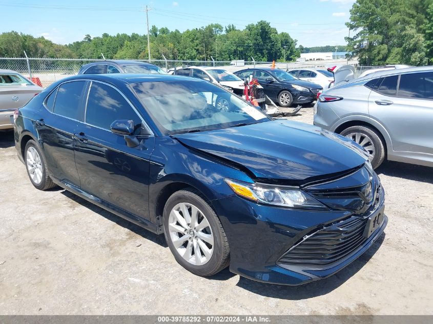 2018 TOYOTA CAMRY LE