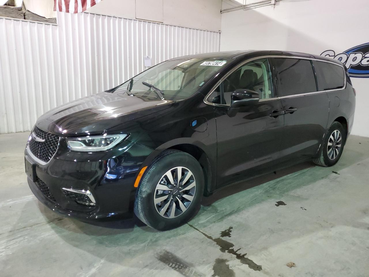 2023 CHRYSLER PACIFICA HYBRID TOURING L