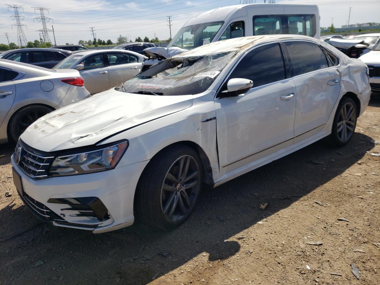 2017 VOLKSWAGEN PASSAT R-LINE