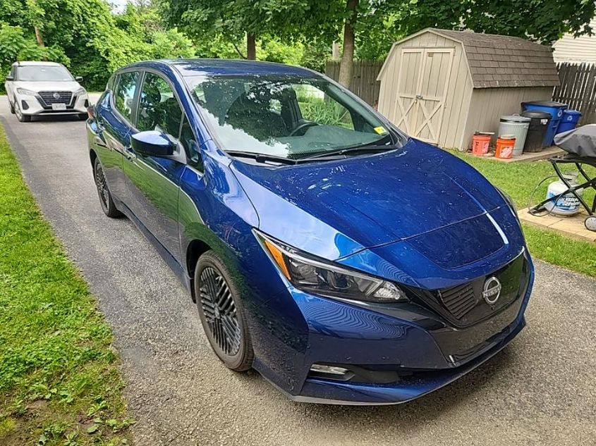 2023 NISSAN LEAF SV PLUS