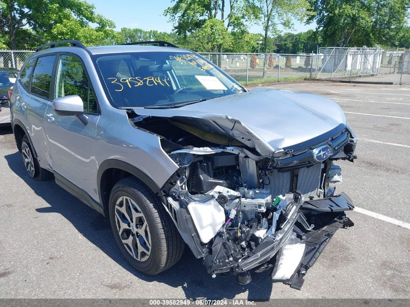 2024 SUBARU FORESTER PREMIUM