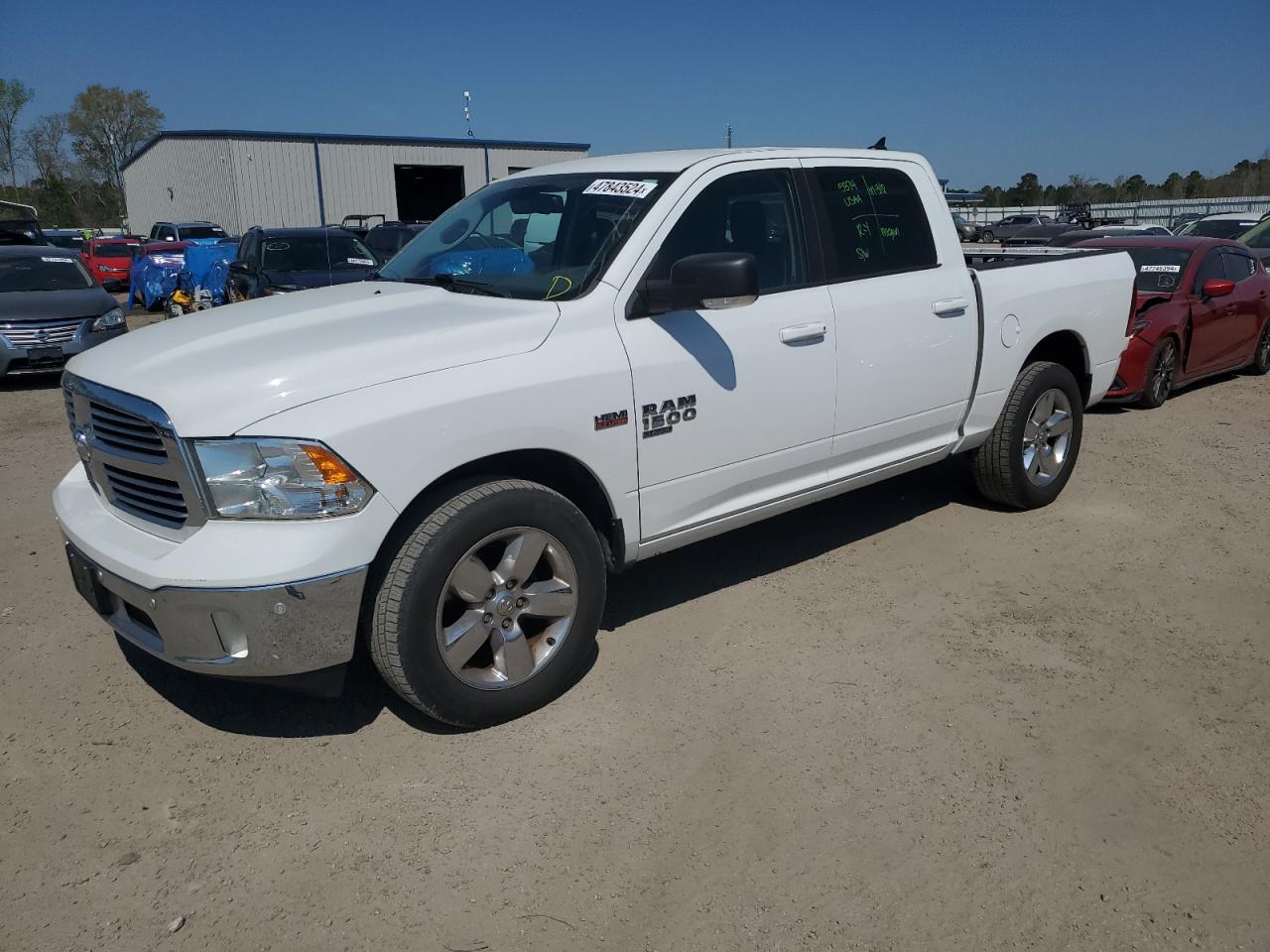 2019 RAM 1500 CLASSIC SLT