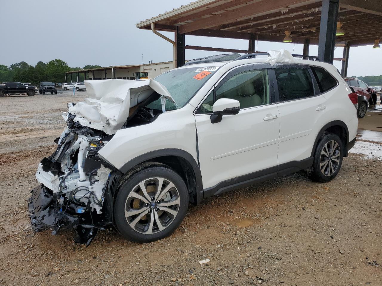 2023 SUBARU FORESTER LIMITED