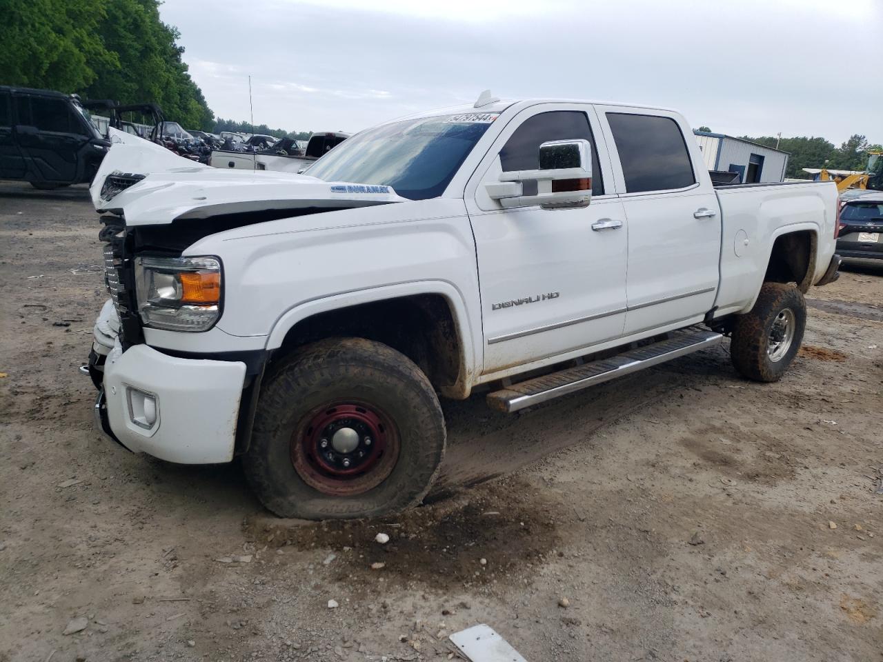 2017 GMC SIERRA K2500 DENALI