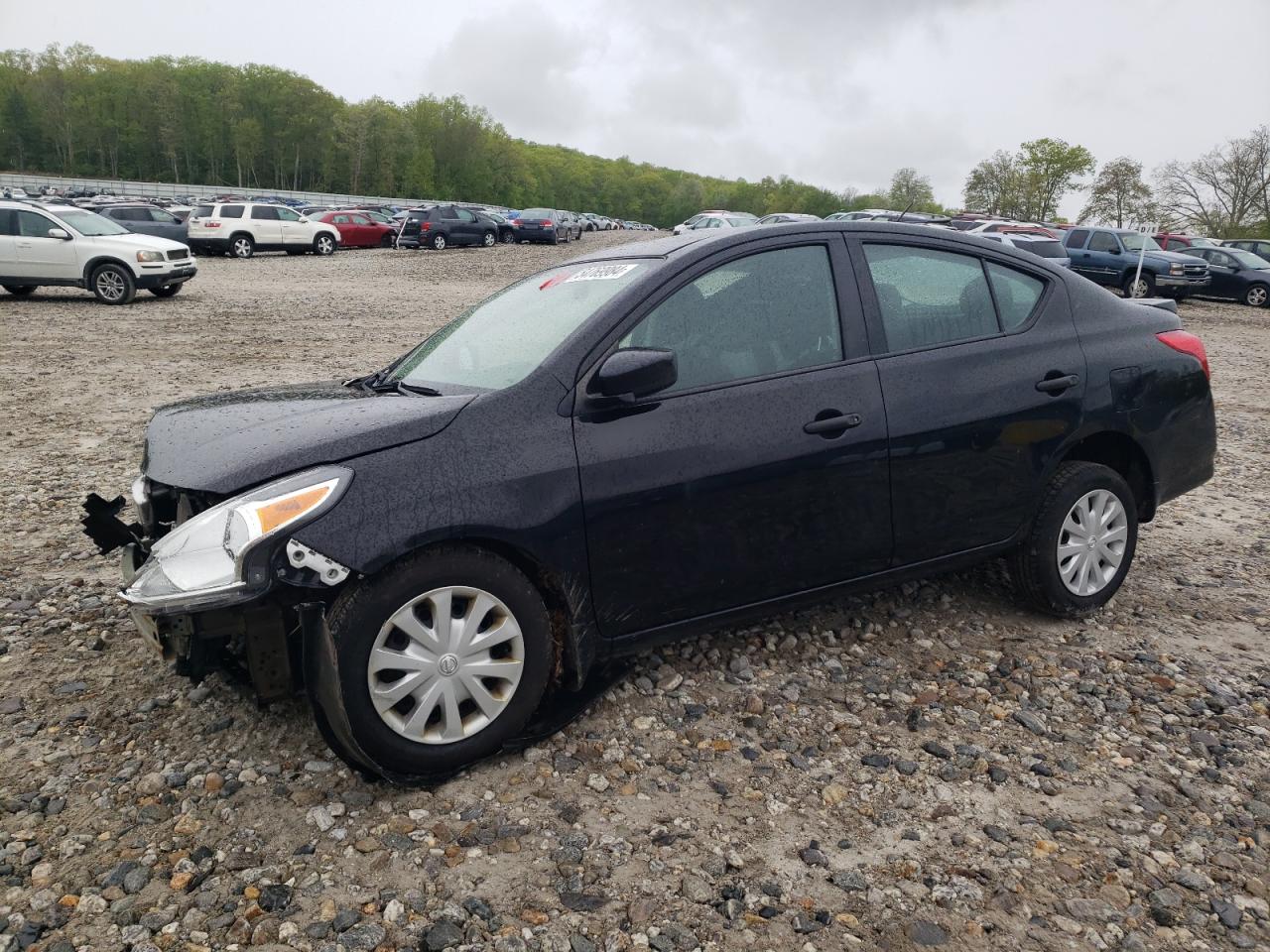 2019 NISSAN VERSA S