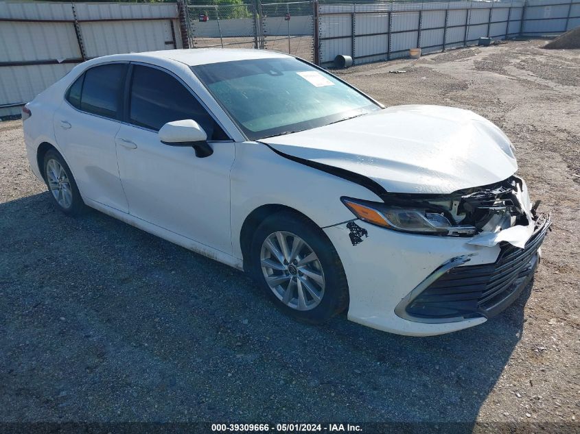 2021 TOYOTA CAMRY LE