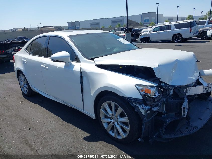 2016 LEXUS IS 200T