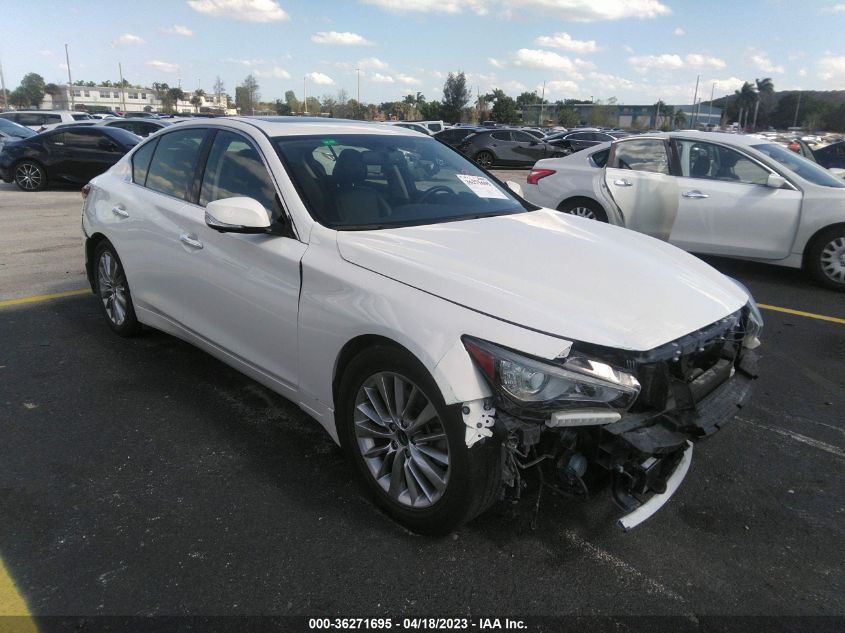 2020 INFINITI Q50 LUXE