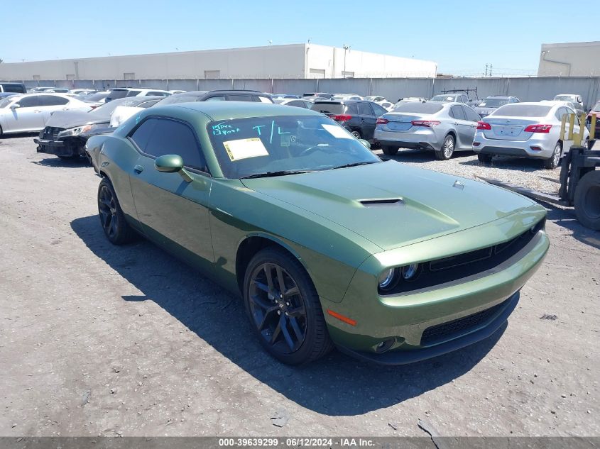 2022 DODGE CHALLENGER SXT