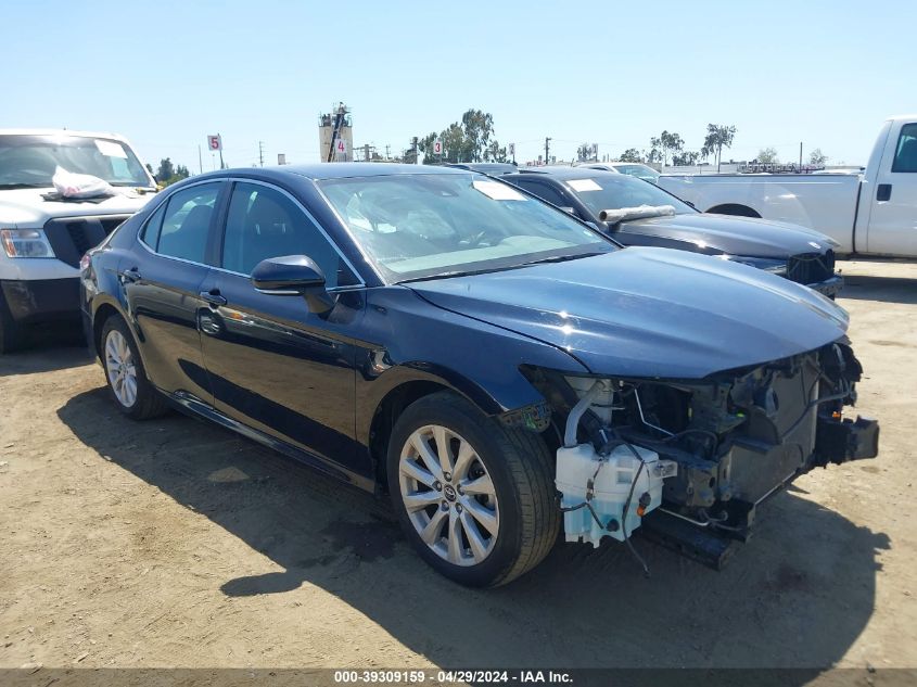 2019 TOYOTA CAMRY LE