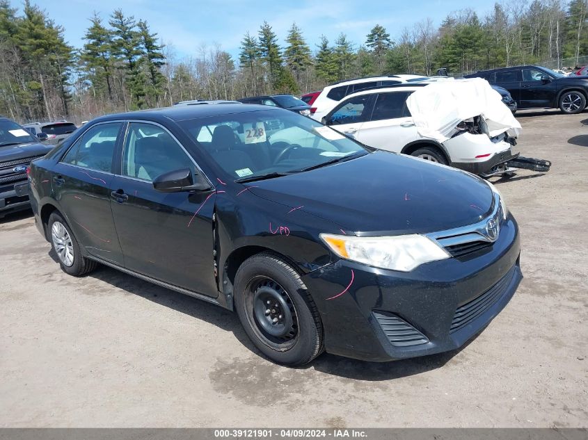 2013 TOYOTA CAMRY LE