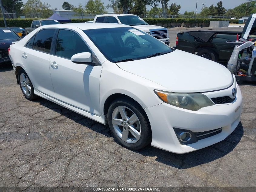 2012 TOYOTA CAMRY SE