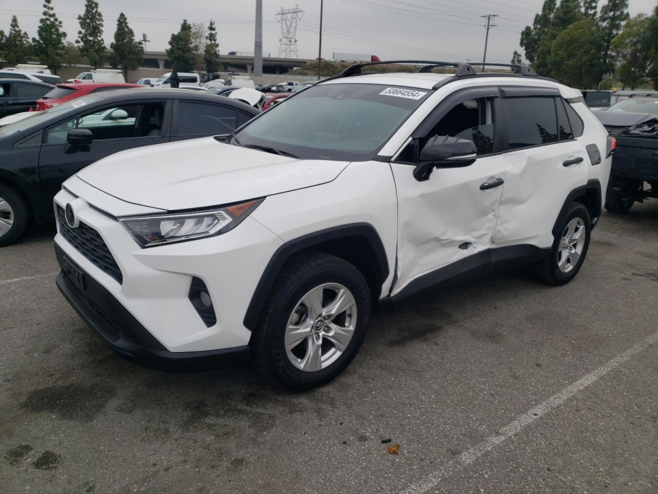 2021 TOYOTA RAV4 XLE