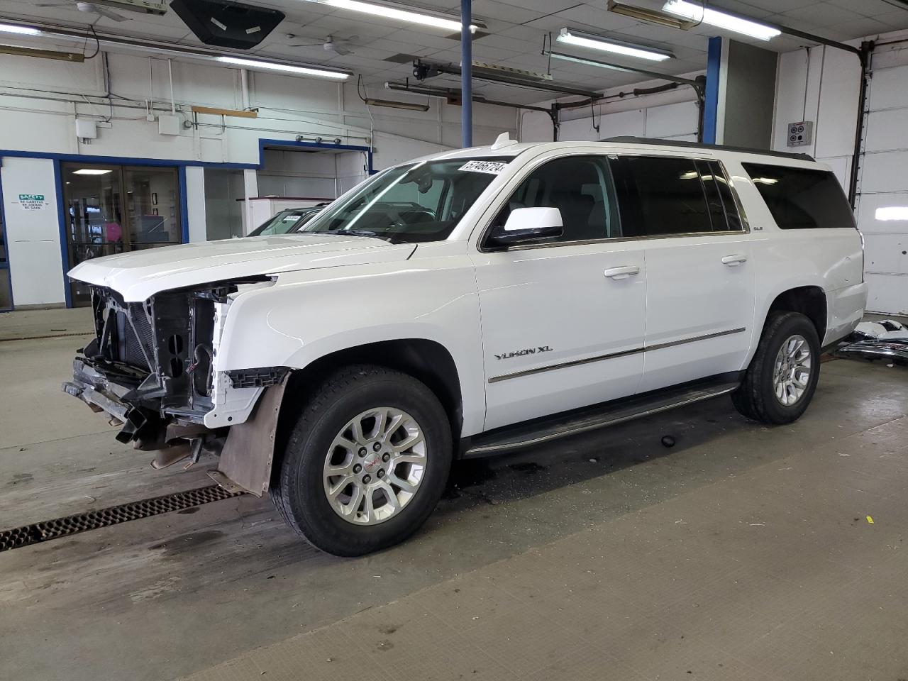 2017 GMC YUKON XL K1500 SLE