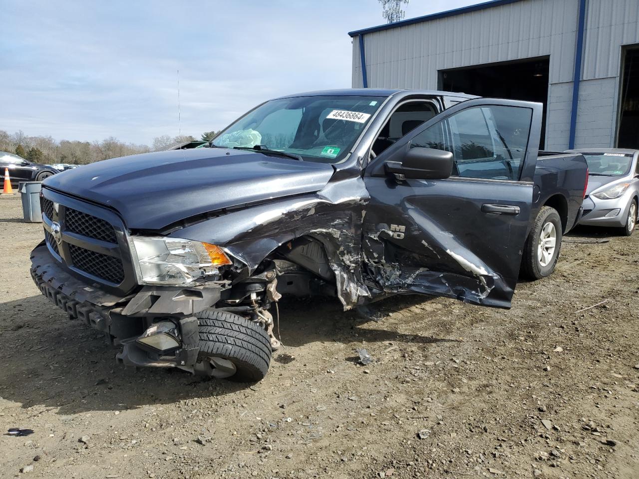 2016 RAM 1500 ST