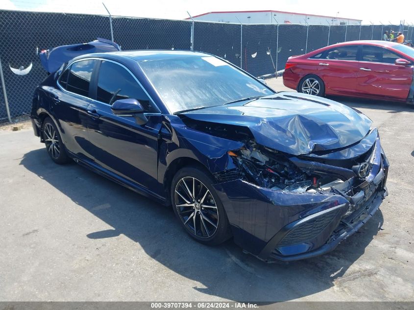 2021 TOYOTA CAMRY SE