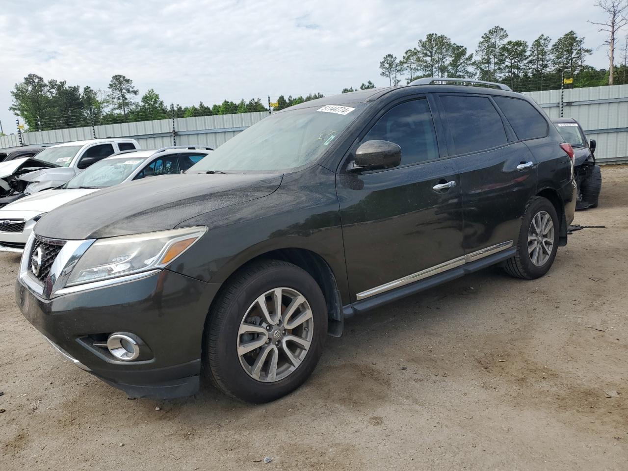 2016 NISSAN PATHFINDER S