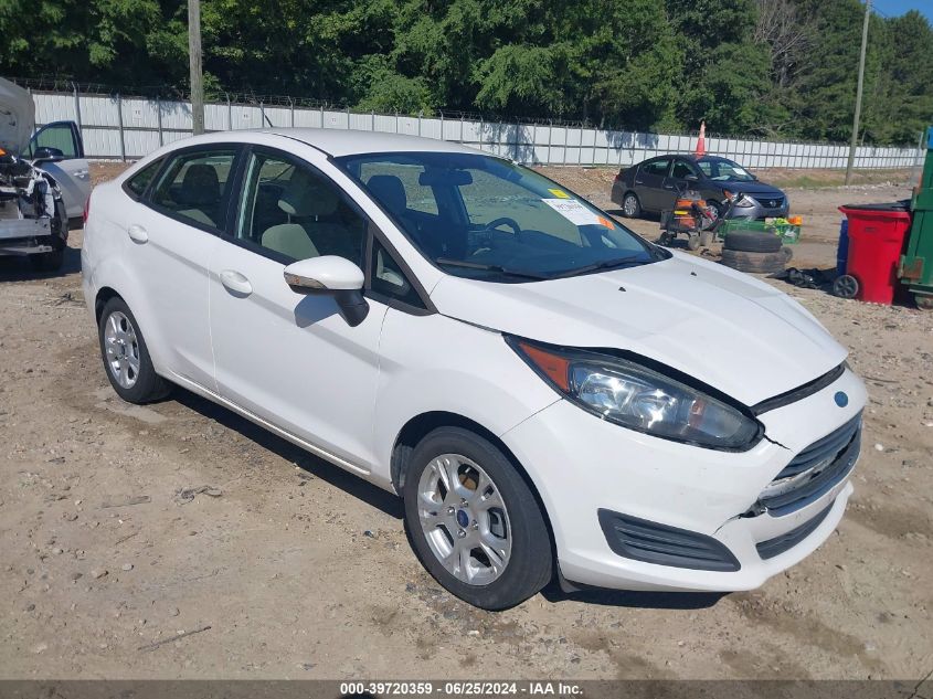 2015 FORD FIESTA SE