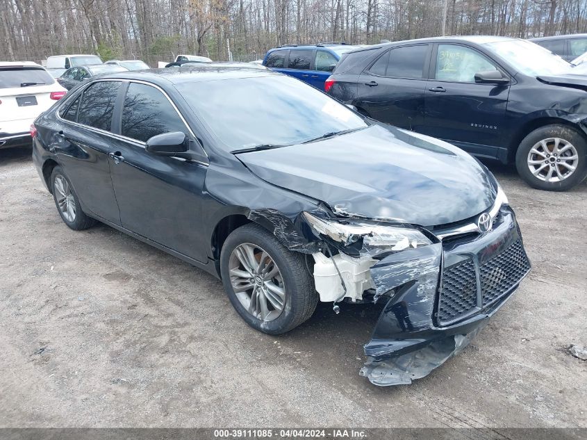 2015 TOYOTA CAMRY SE