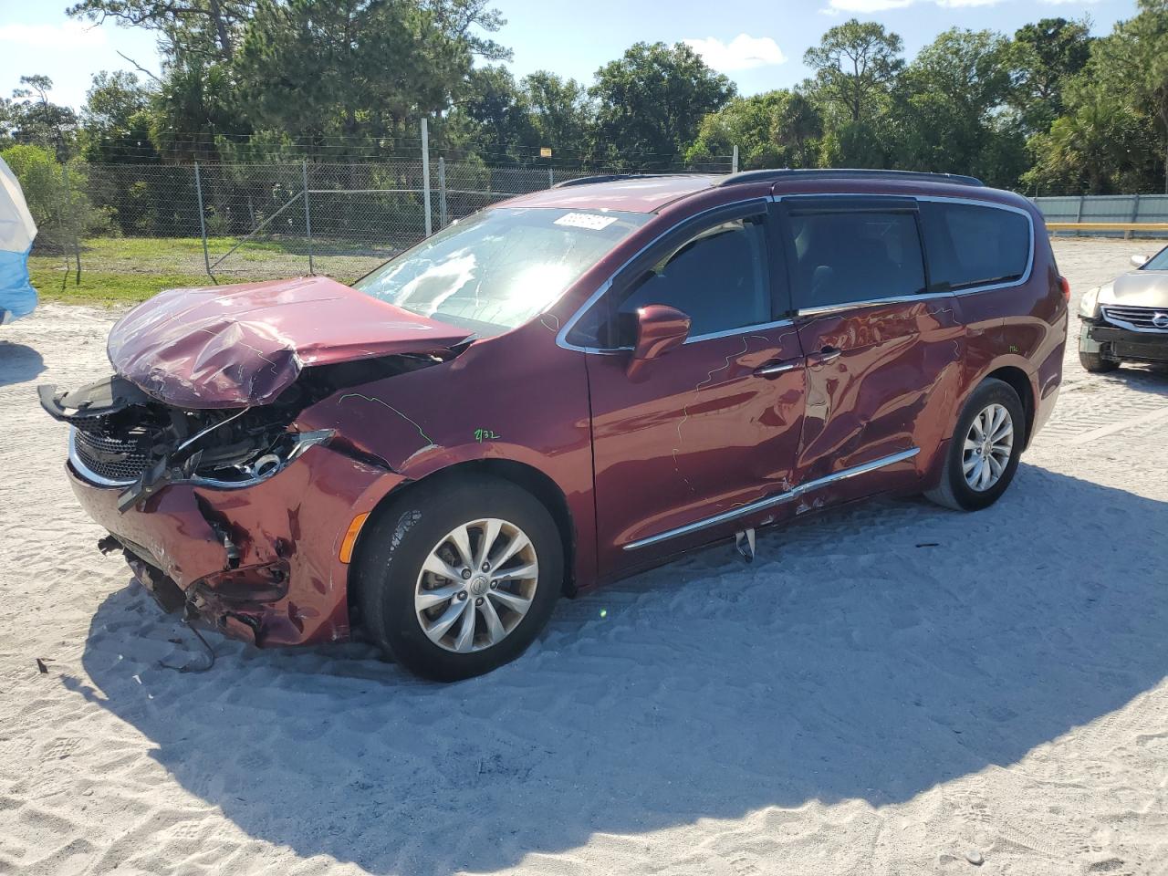 2017 CHRYSLER PACIFICA TOURING L