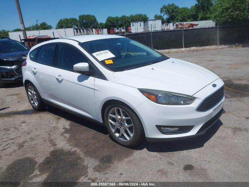 2015 FORD FOCUS SE