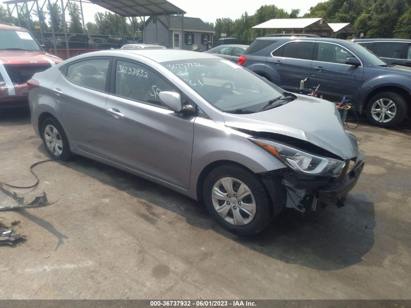 2016 HYUNDAI ELANTRA SE