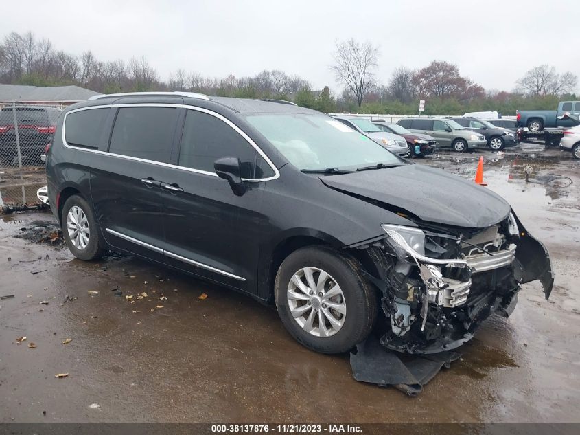 2019 CHRYSLER PACIFICA TOURING L