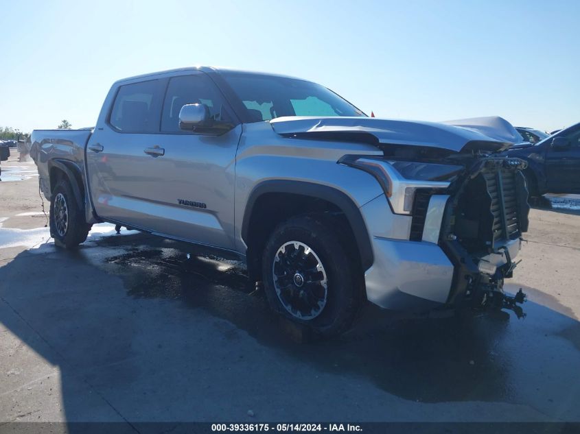 2024 TOYOTA TUNDRA SR5